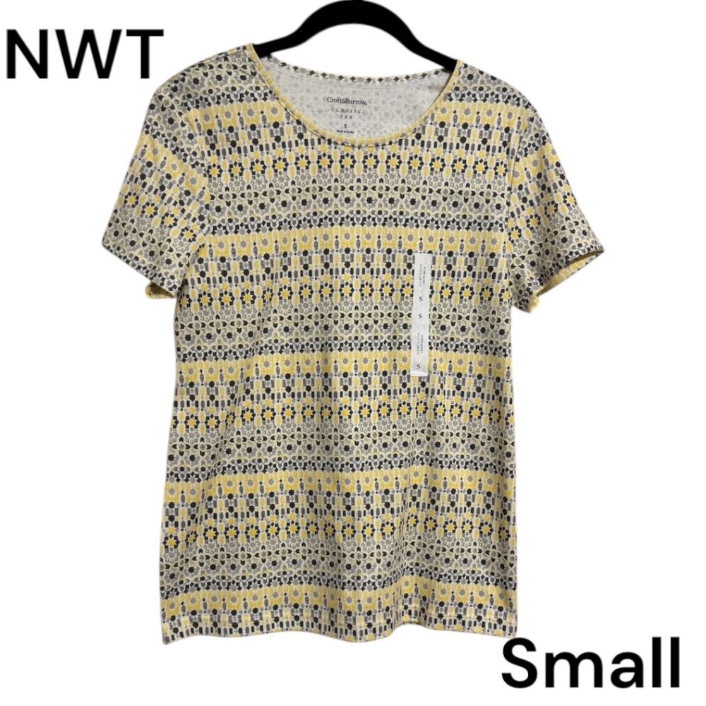 NWT SUMMER GRAY & YELLOW PRINT CLASSIC TEE SMALL #Z